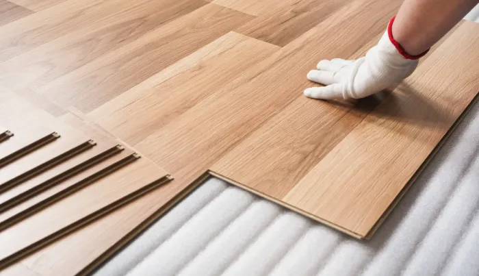 Pose de parquet stratifié